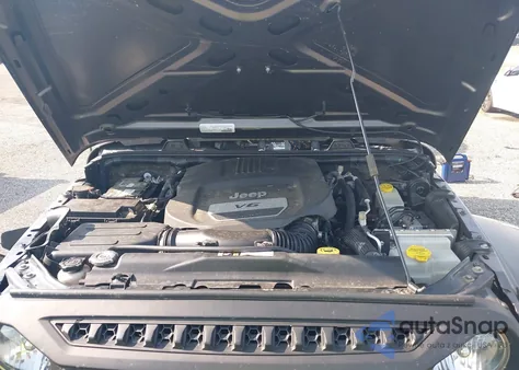 2016 Jeep Wrangler Unlimited Freedom from USA, damaged, VIN 1C4BJWDG9GL211030